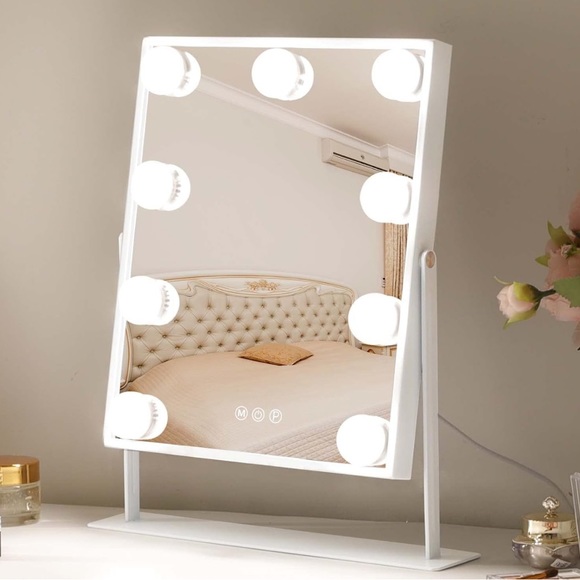 Hollywood vanity mirror size (10 "Lx12 "H). It is the perfect makeup mirror! - Picture 1 of 4